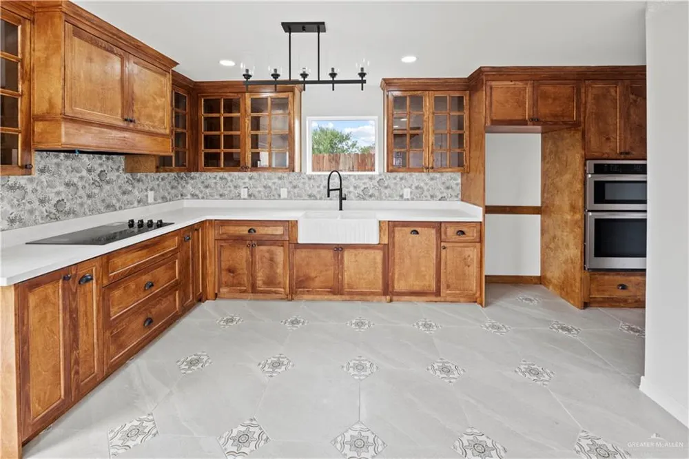 1404 E Karen Drive #A Alton, TX 78573