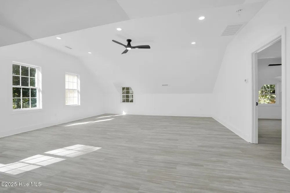 3301 Archdale Drive Charlotte, NC 28210