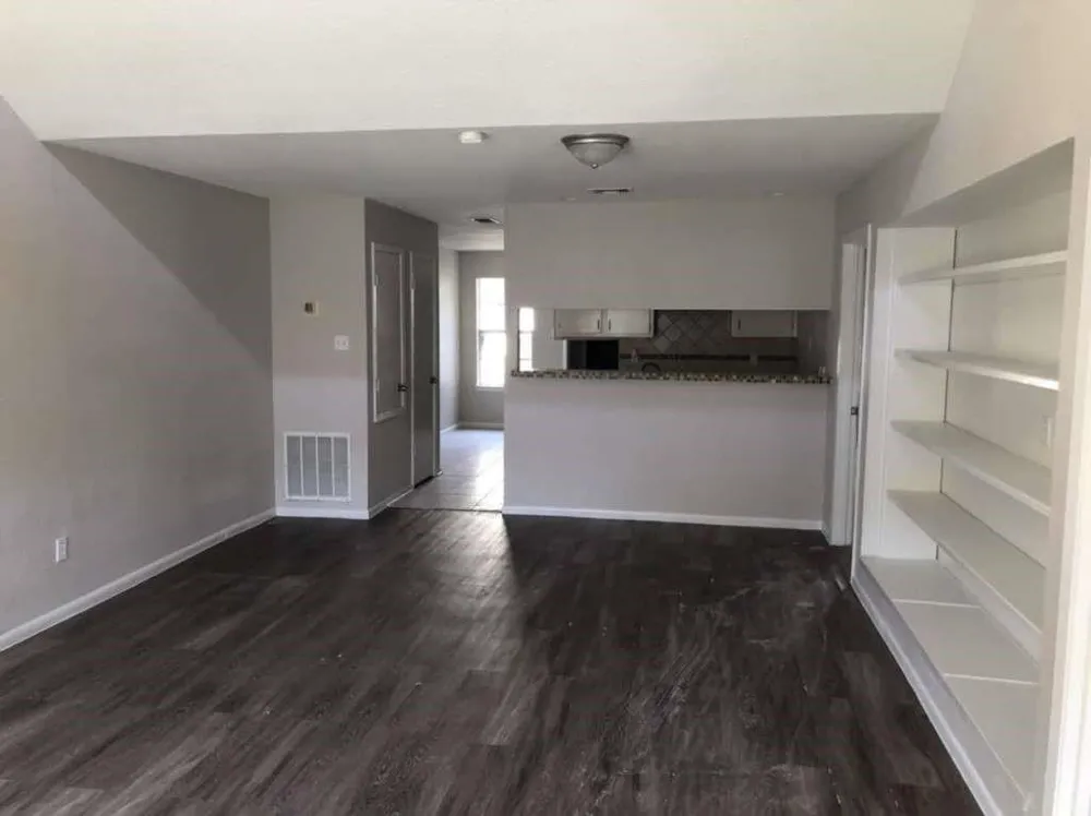 811 Buchta Road #C Angleton, TX 77515