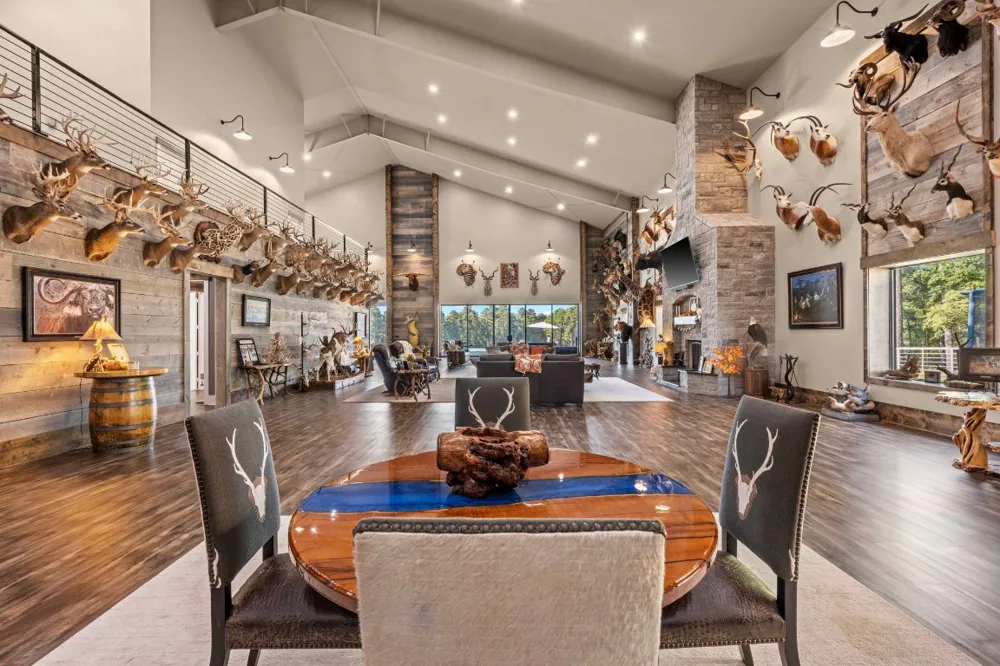 10326 County Road 3112 Tyler, TX 75662