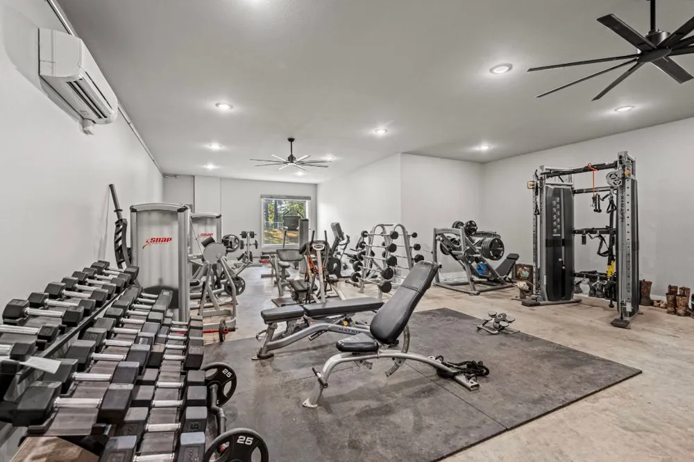 10326 County Road 3112 Tyler, TX 75662