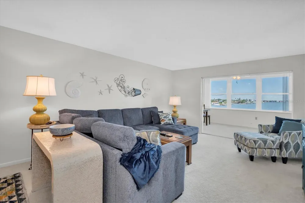 5575 GULF BOULEVARD #337 St Pete Beach, FL 33706