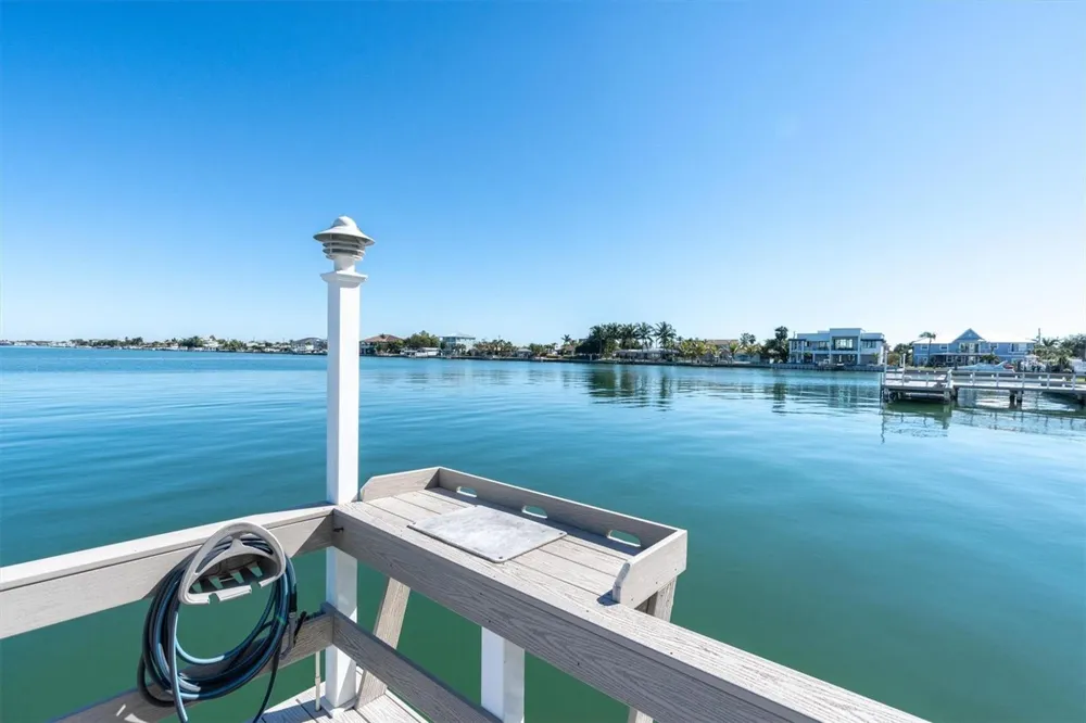 5575 GULF BOULEVARD #337 St Pete Beach, FL 33706