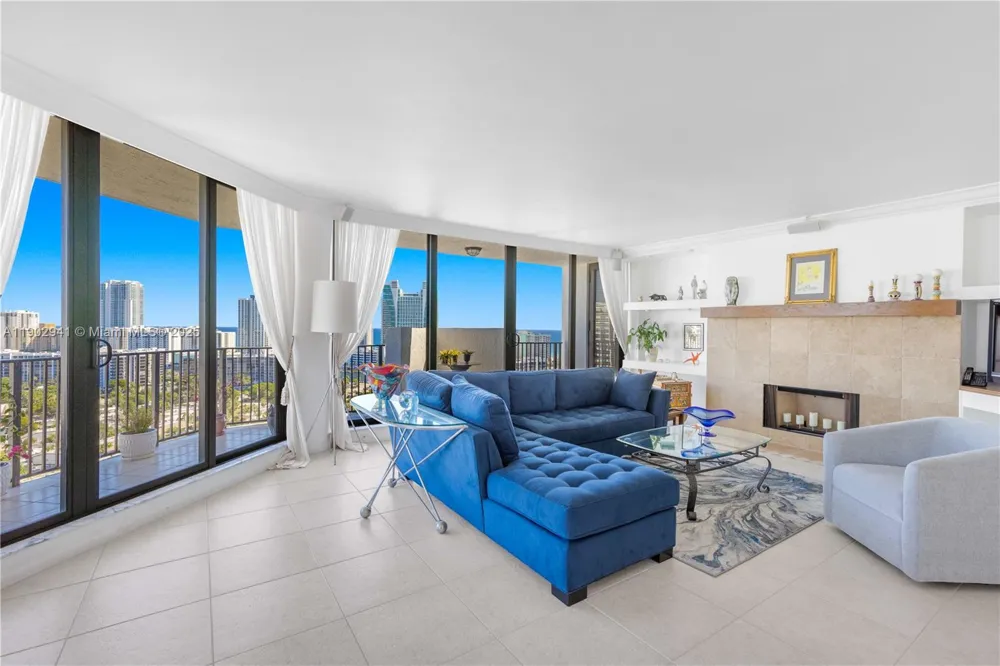 300 Three Islands Blvd #PH2A Hallandale Beach, FL 33009