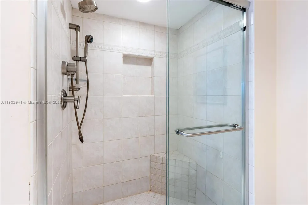 300 Three Islands Blvd #PH2A Hallandale Beach, FL 33009