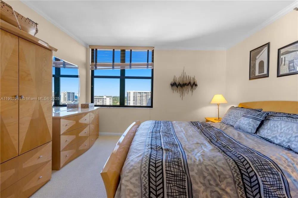 300 Three Islands Blvd #PH2A Hallandale Beach, FL 33009