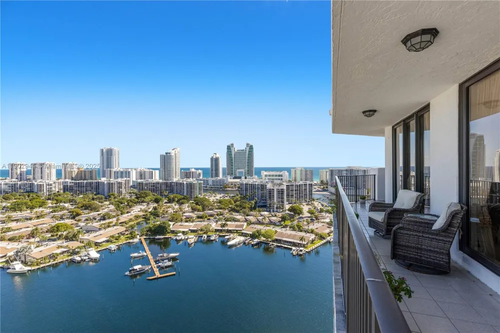 300 Three Islands Blvd #PH2A Hallandale Beach, FL 33009