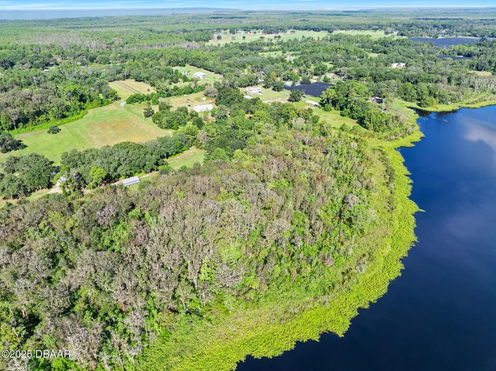 Roberts Road Pierson, FL 32180