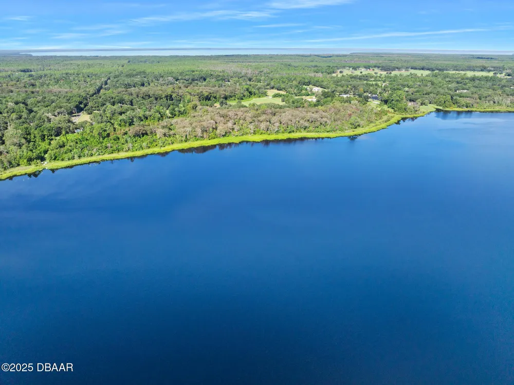 Roberts Road Pierson, FL 32180