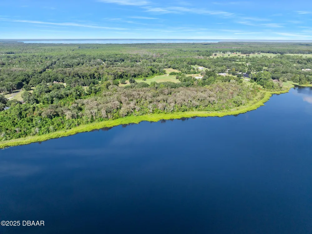 Roberts Road Pierson, FL 32180