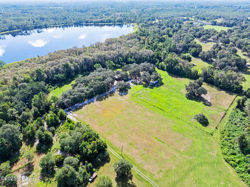 Roberts Road Pierson, FL 32180