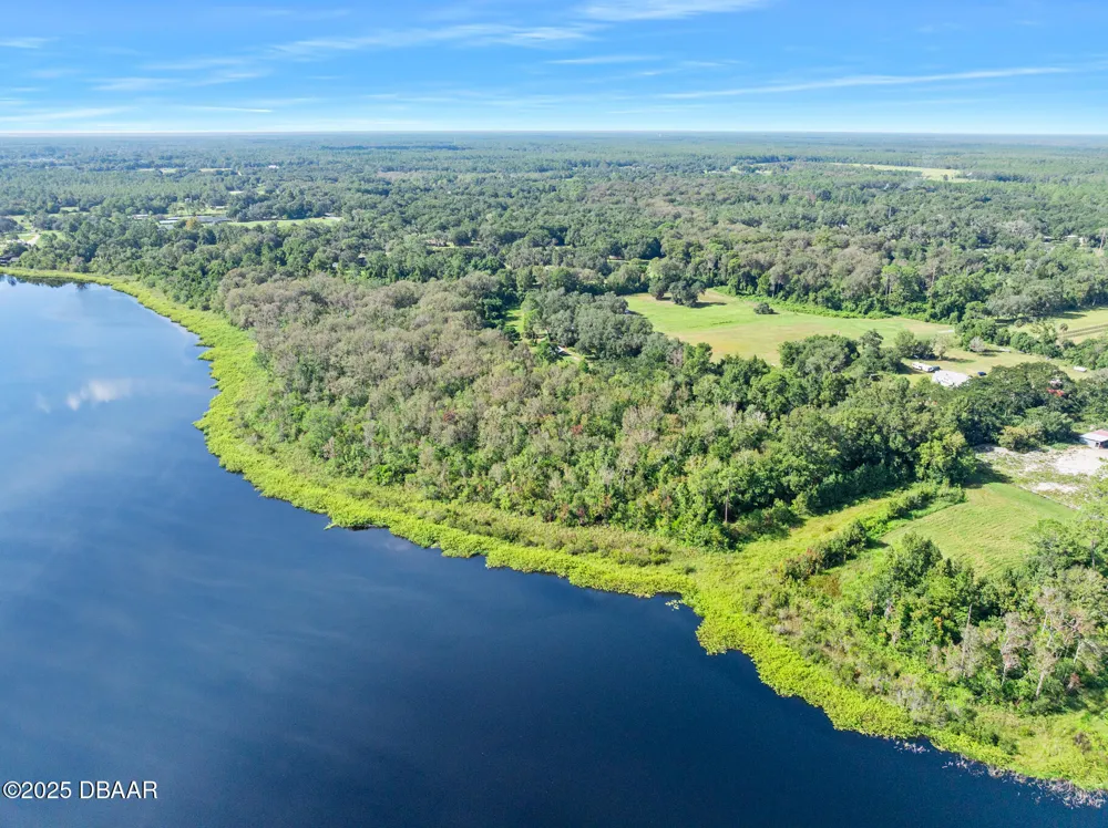 Roberts Road Pierson, FL 32180