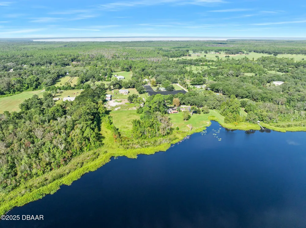 Roberts Road Pierson, FL 32180