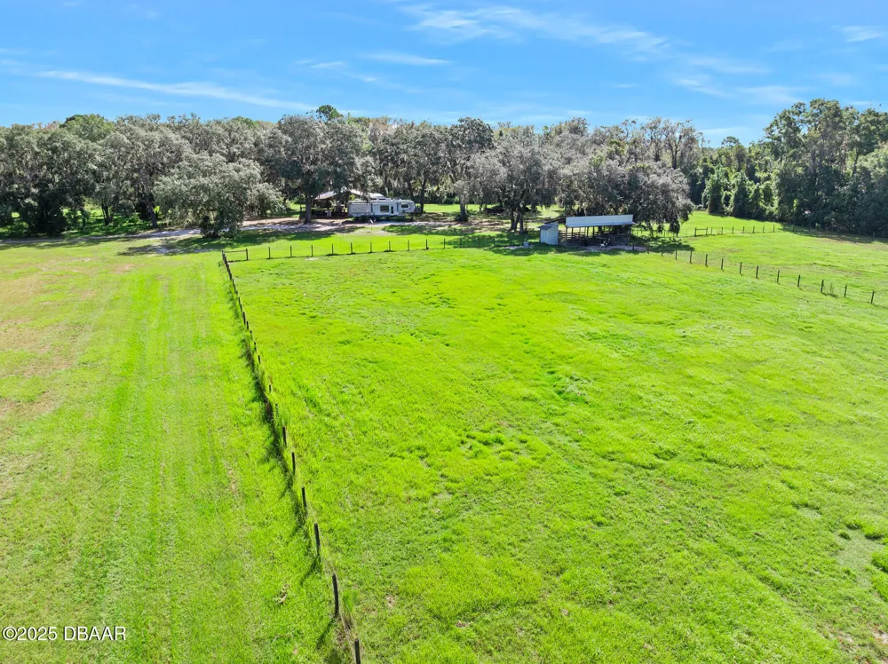 Roberts Road Pierson, FL 32180