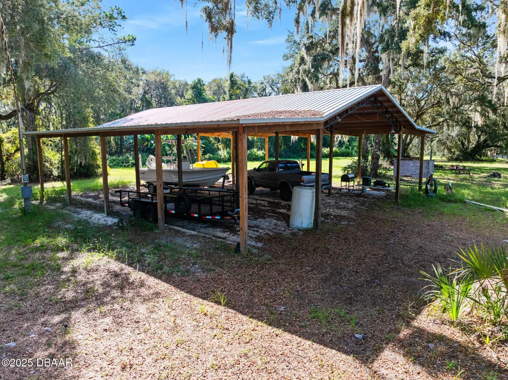 Roberts Road Pierson, FL 32180