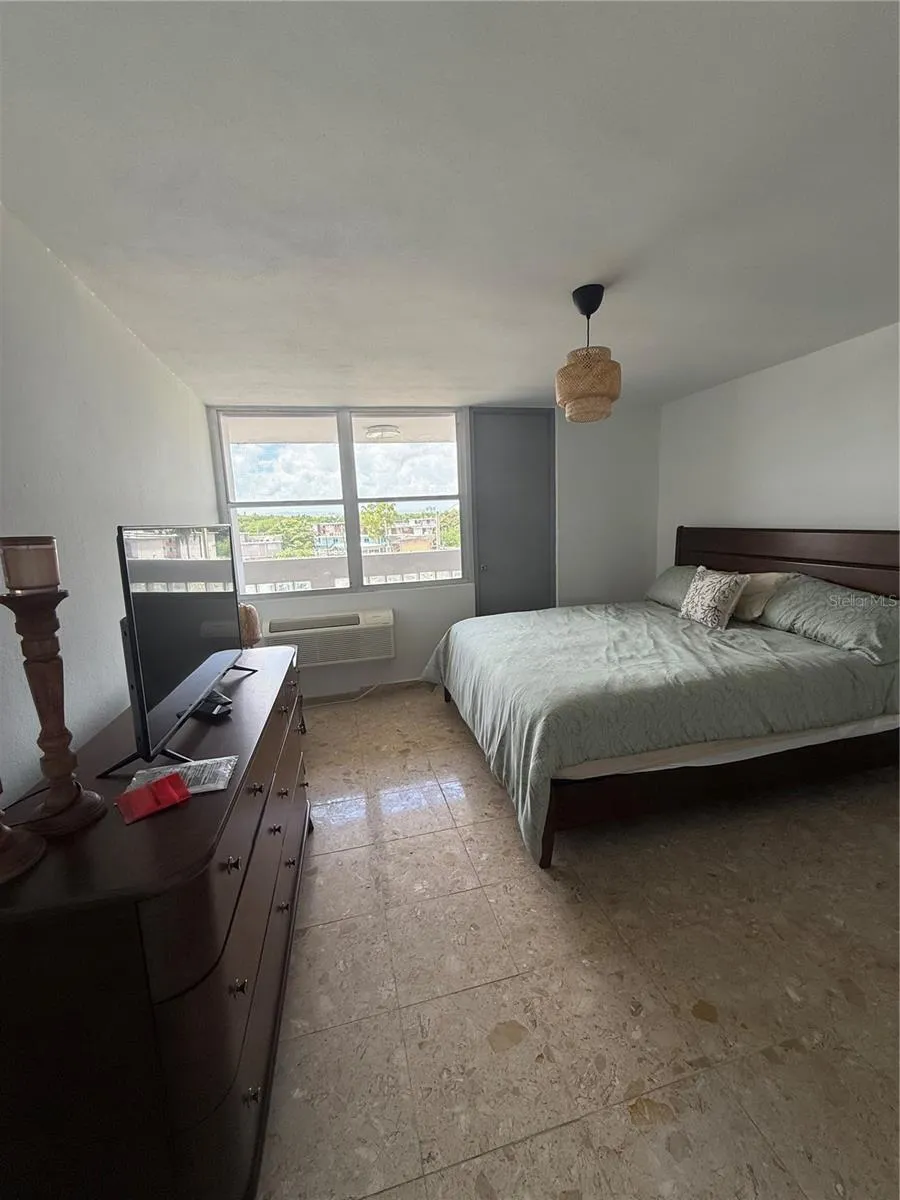 3001 ave isla verde PLAZA DEL MAR #405 Carolina, PR 00979