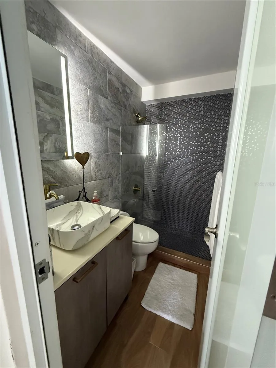 3001 ave isla verde PLAZA DEL MAR #405 Carolina, PR 00979