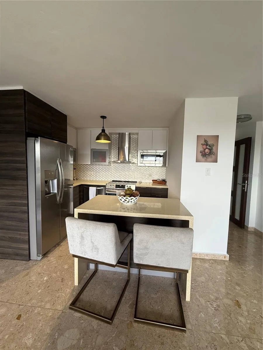 3001 ave isla verde PLAZA DEL MAR #405 Carolina, PR 00979