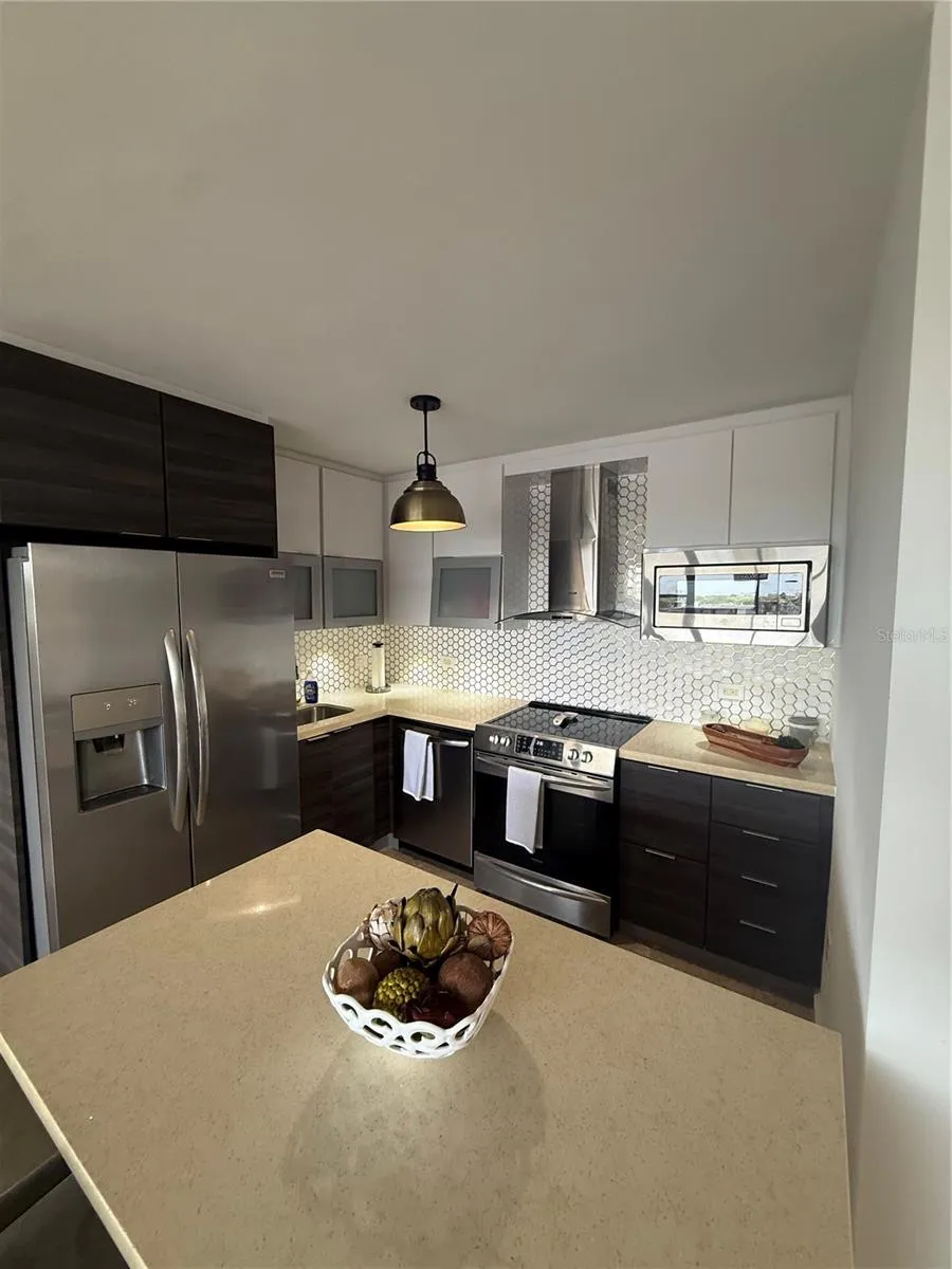 3001 ave isla verde PLAZA DEL MAR #405 Carolina, PR 00979