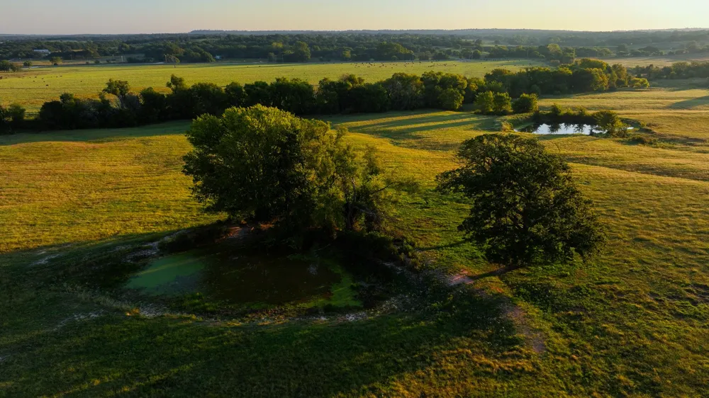 675 Hundley Road Montague, TX 76251