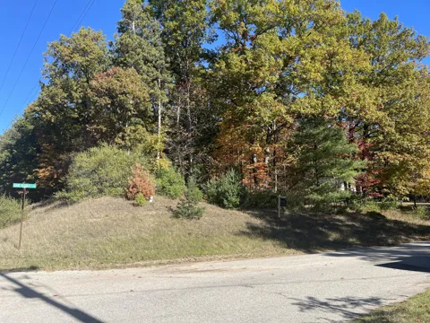 Oakridge Drive #Lot 1