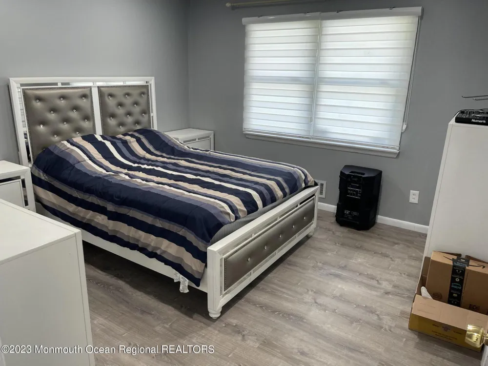 8 Dwight Drive Ocean, NJ 07712