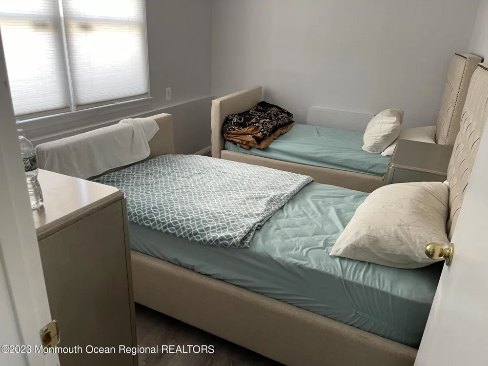 8 Dwight Drive Ocean, NJ 07712