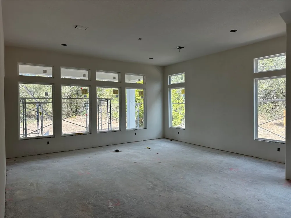 184 William Hersee Drive Bastrop, TX 78602
