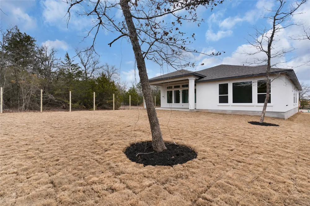 184 William Hersee Drive Bastrop, TX 78602