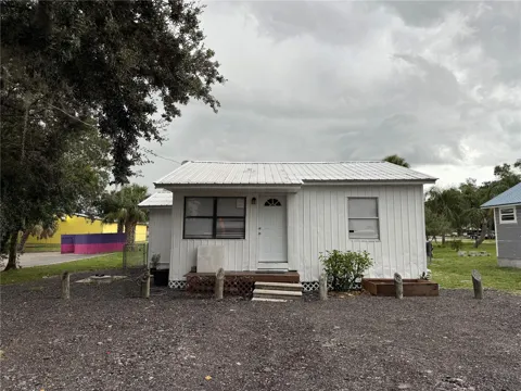 101 S ROGERS AVENUE