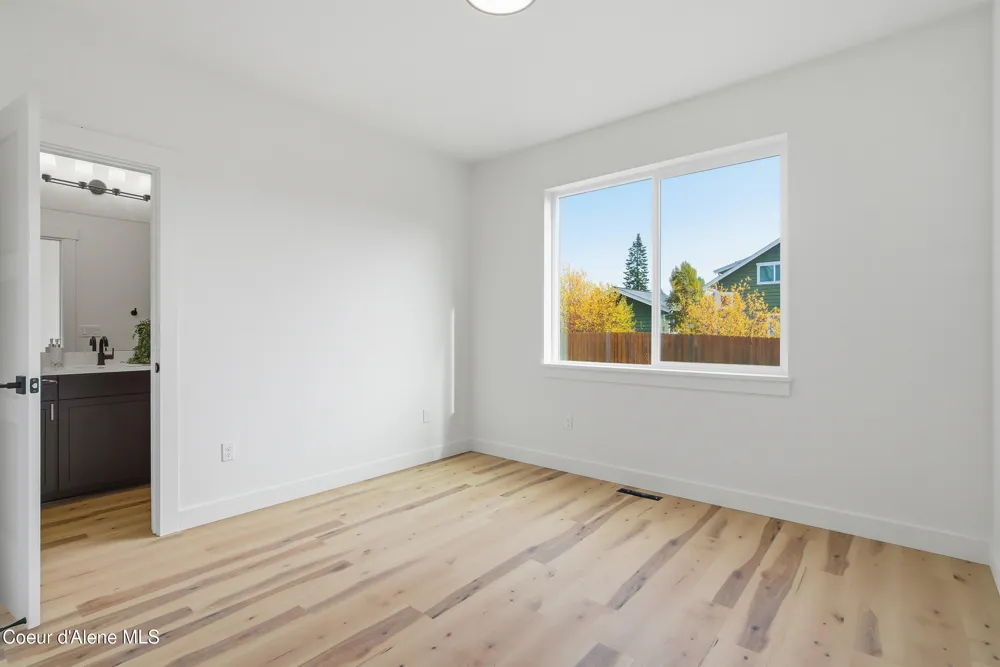 1607 Gondola Court Sandpoint, ID 83864