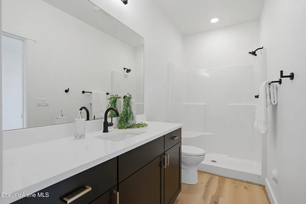 1607 Gondola Court Sandpoint, ID 83864