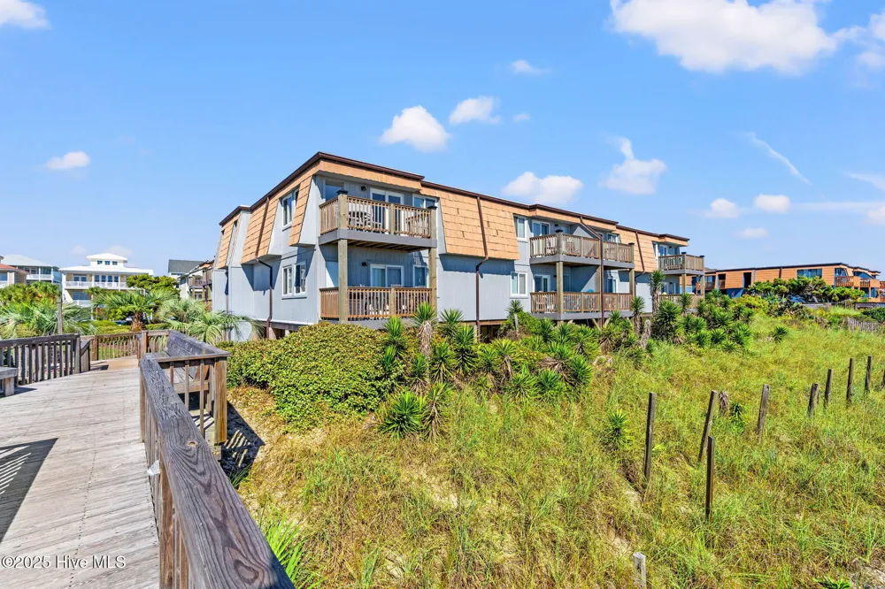 277 W First Street #1c Ocean Isle Beach, NC 28469