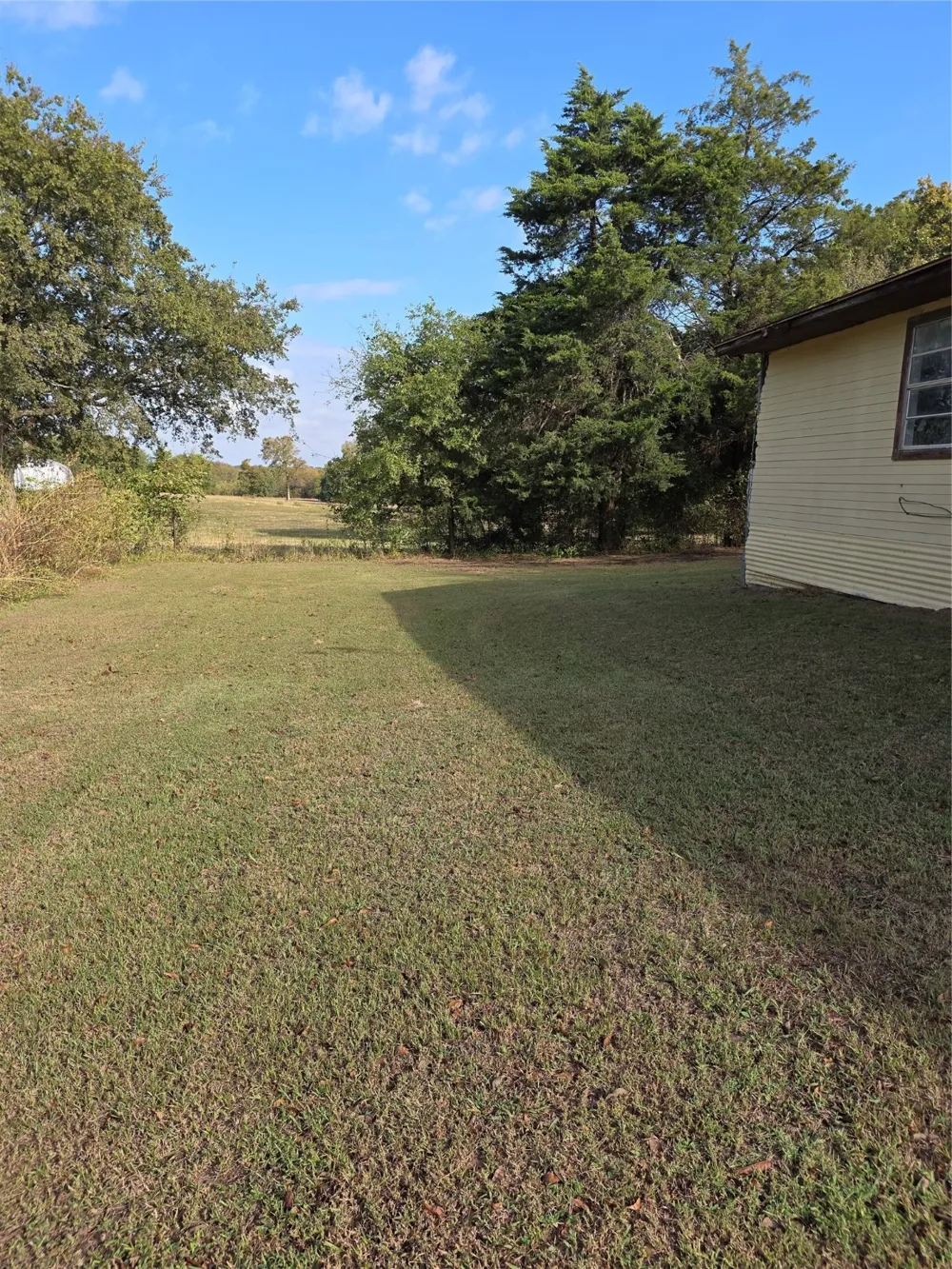 3830 County Road 4040 Whitewright, TX 75491