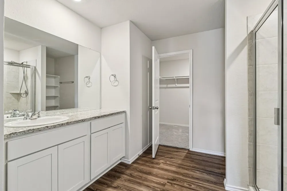 4006 Bay Leaf Loop Von Ormy, TX 78073