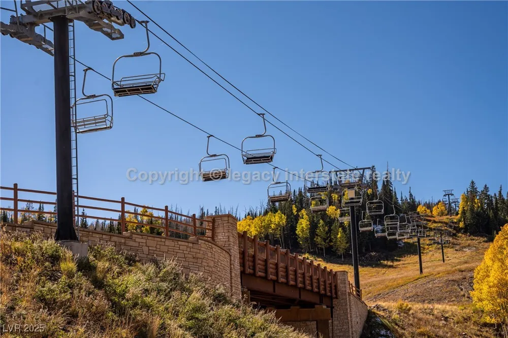 223 Hunter Ridge #2303 Brian Head, UT 84719