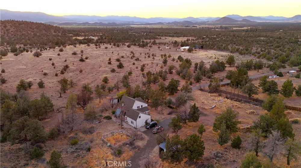 10410 County Hwy A-12 Montague, CA 96064