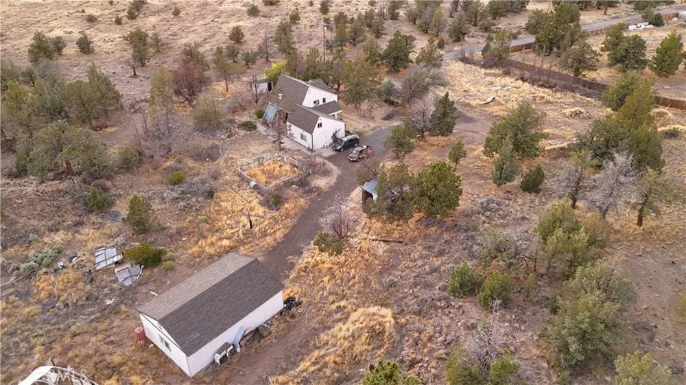 10410 County Hwy A-12 Montague, CA 96064