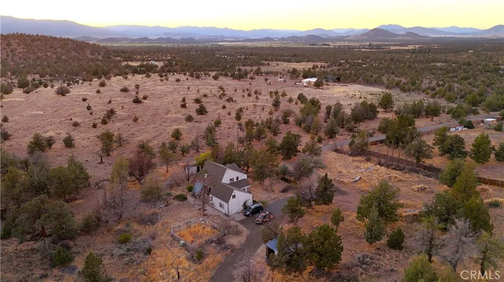 10410 County Hwy A-12 Montague, CA 96064