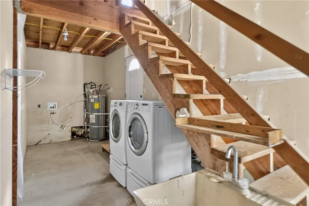 10410 County Hwy A-12 Montague, CA 96064