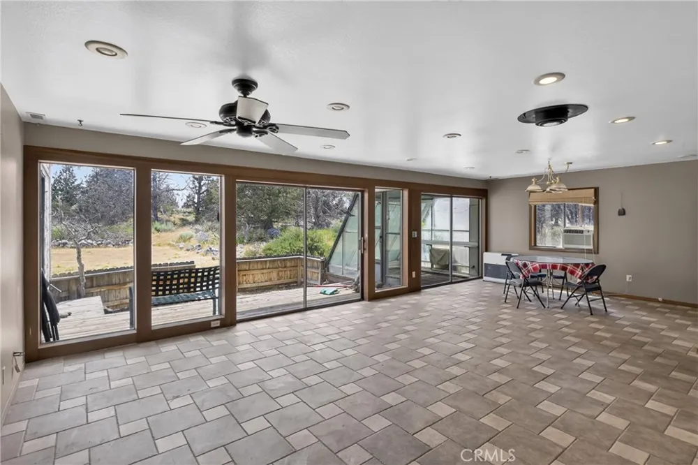 10410 County Hwy A-12 Montague, CA 96064
