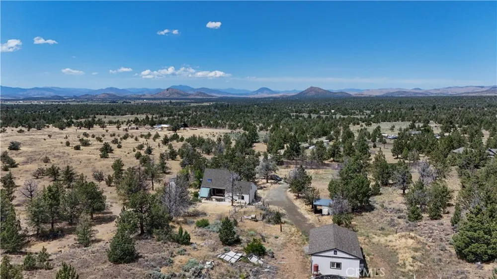 10410 County Hwy A-12 Montague, CA 96064