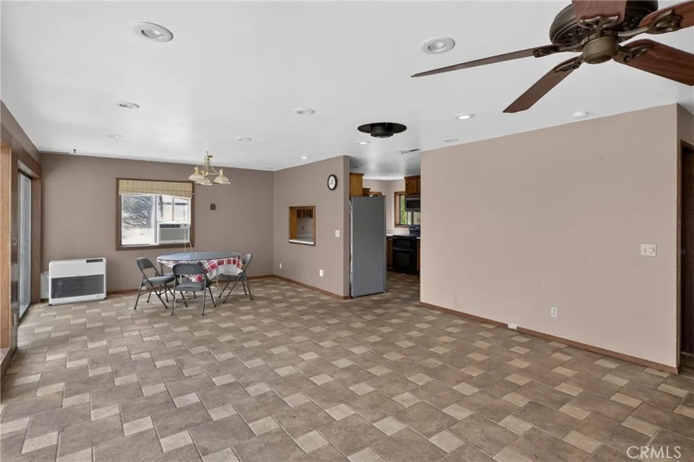 10410 County Hwy A-12 Montague, CA 96064