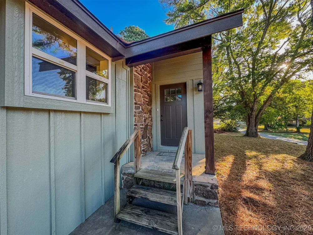 305 Wheeler Street Tahlequah, OK 74464