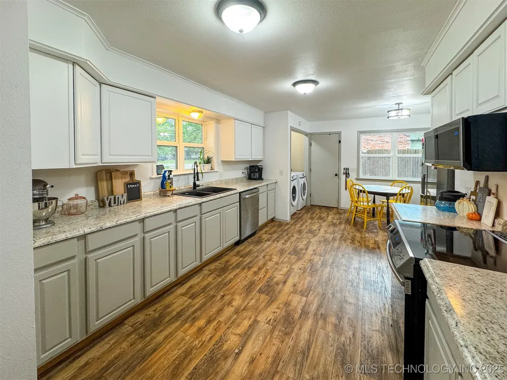 305 Wheeler Street Tahlequah, OK 74464