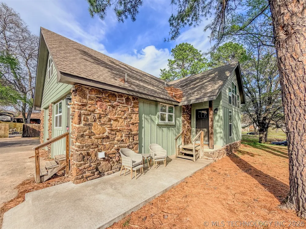 305 Wheeler Street Tahlequah, OK 74464