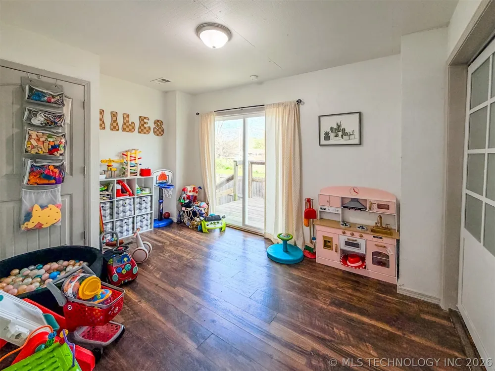 305 Wheeler Street Tahlequah, OK 74464