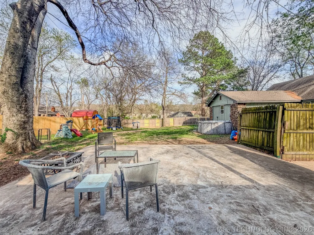 305 Wheeler Street Tahlequah, OK 74464