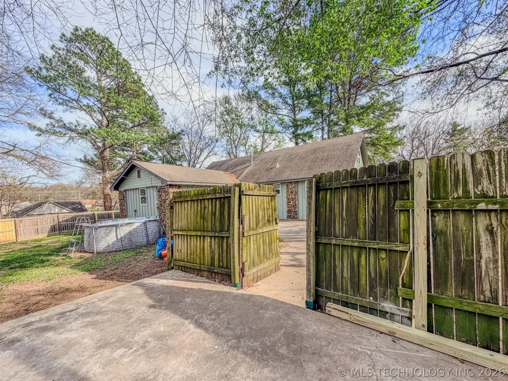 305 Wheeler Street Tahlequah, OK 74464
