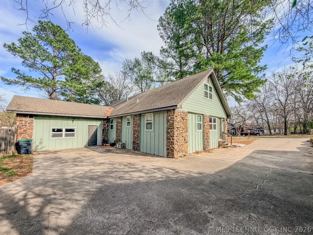 305 Wheeler Street Tahlequah, OK 74464